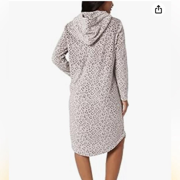 32 DEGREES Heat Women's Hooded Cozy Plush Sleep Lounger, Leopard size Large - Picture 1 of 4